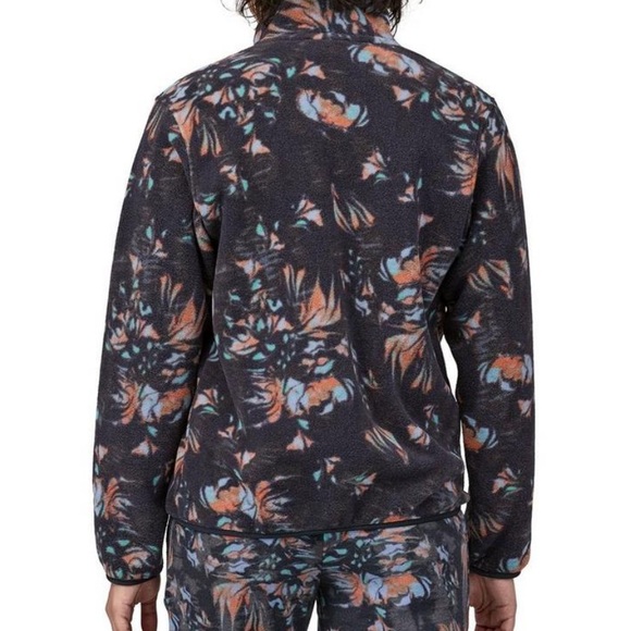 NWT Patagonia Lightweight Synchilla Snap Pullover Medium Swirl Floral Pitch Blue - Picture 3 of 8